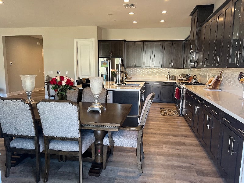Furnished Finder property 423901_1 photo 24