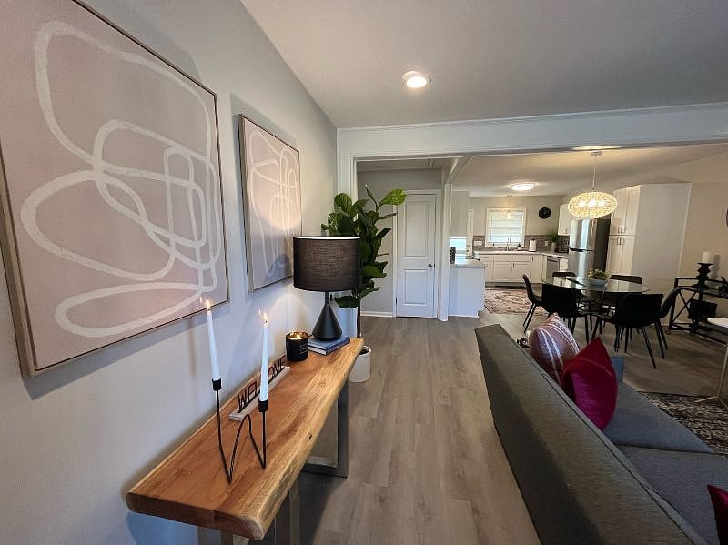 Furnished Finder property 423970_1 photo 9