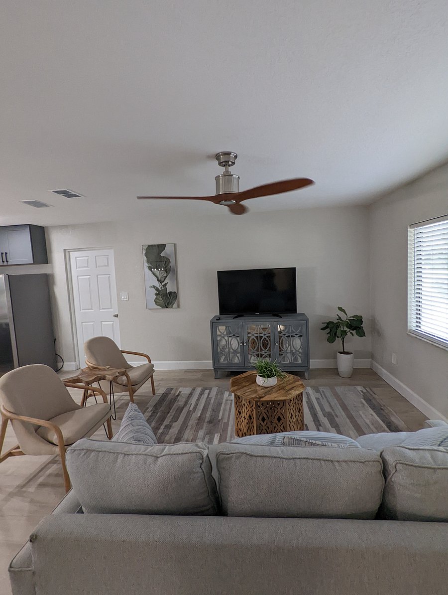 Furnished Finder property 423999_2 photo 3