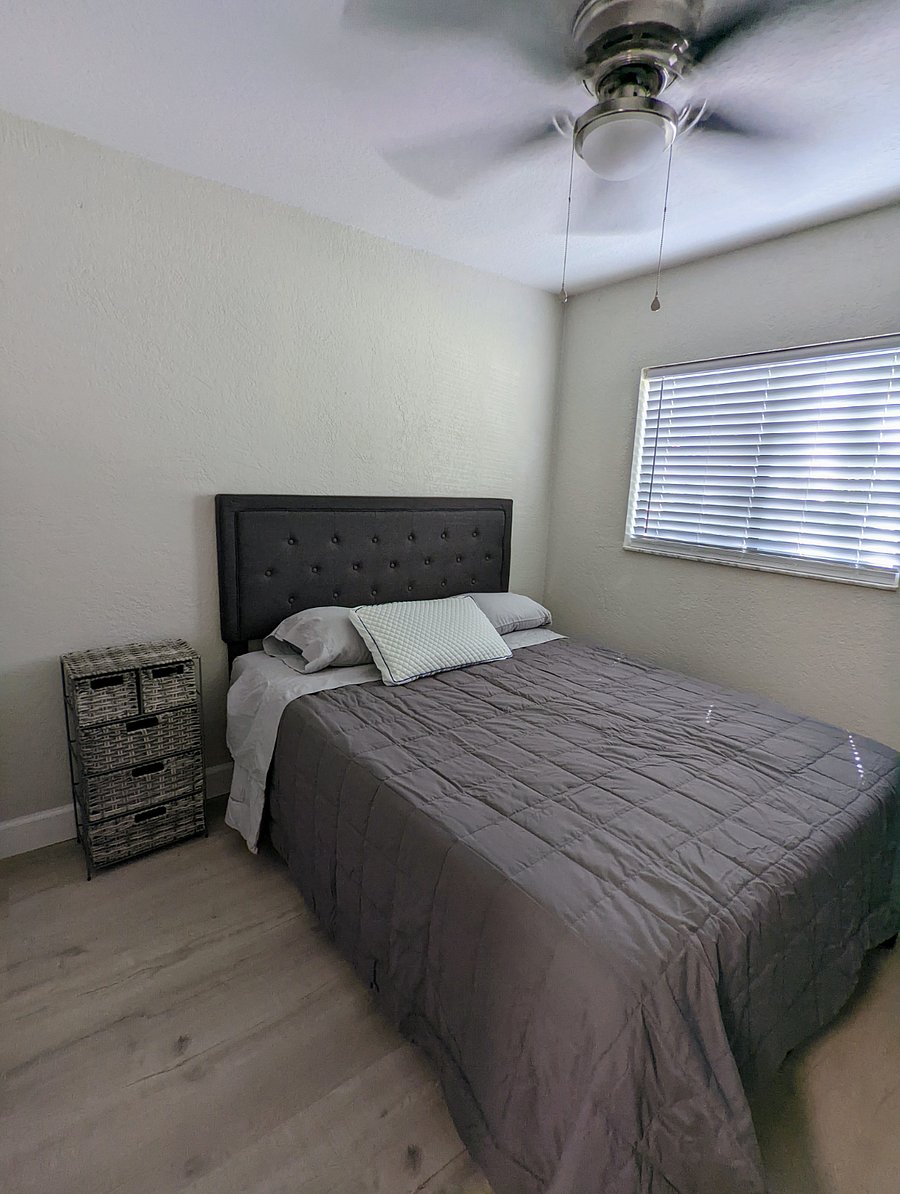 Furnished Finder property 423999_2 photo 9