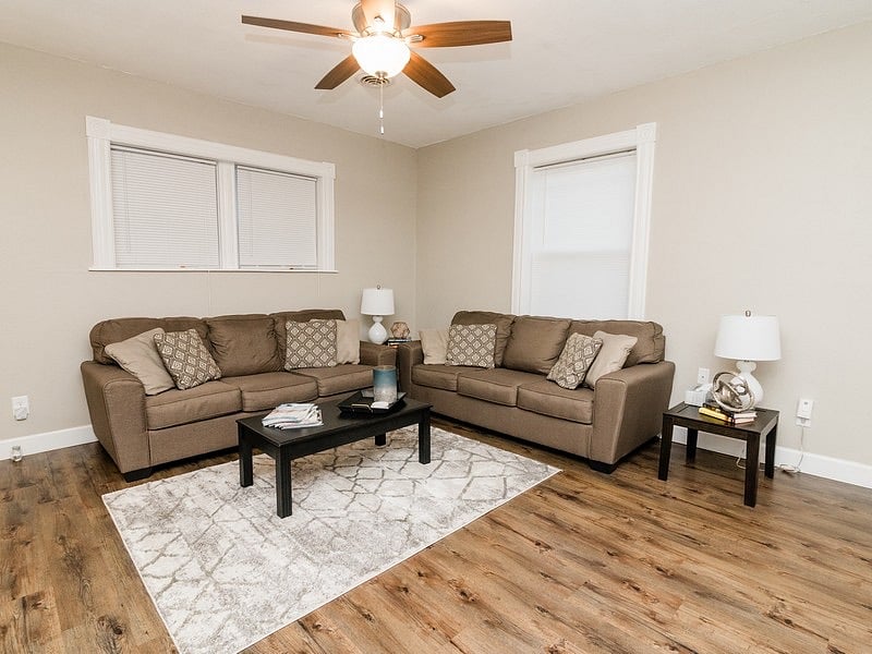Furnished Finder property 424008_1 photo 4