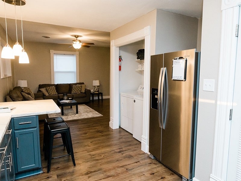 Furnished Finder property 424008_1 photo 8