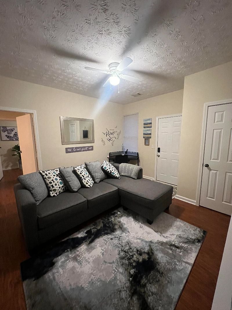 Furnished Finder property 424043_1 photo 10
