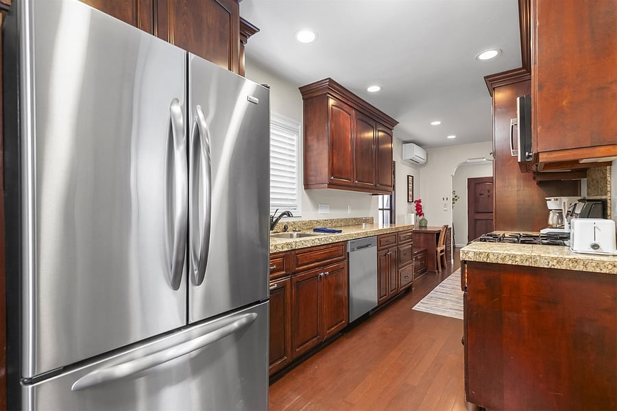 Furnished Finder property 424058_1 photo 24