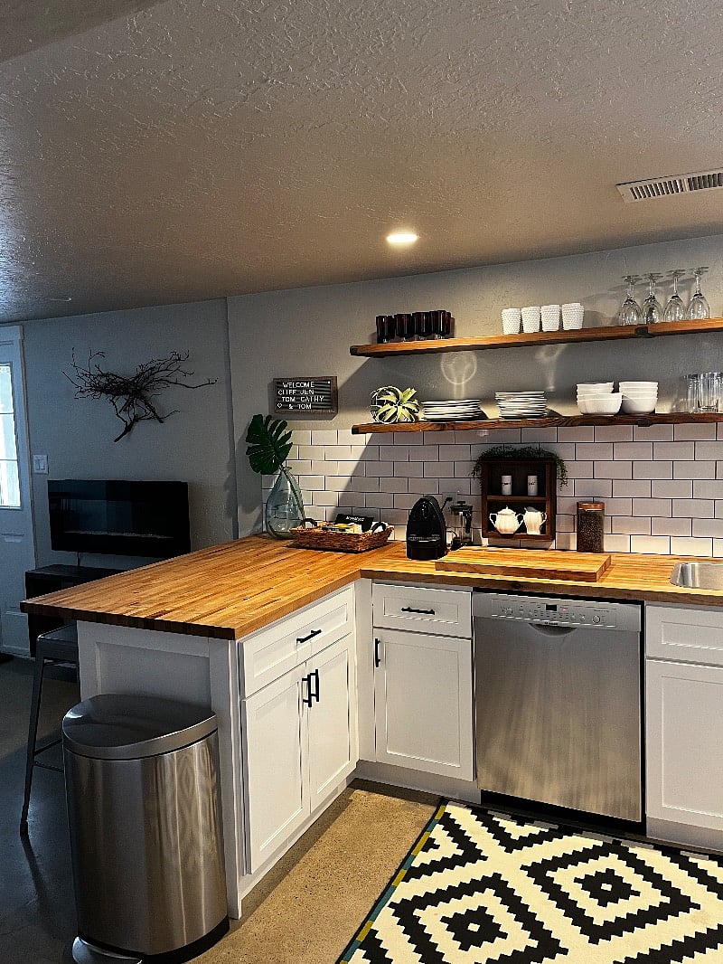 Furnished Finder property 424072_1 photo 2