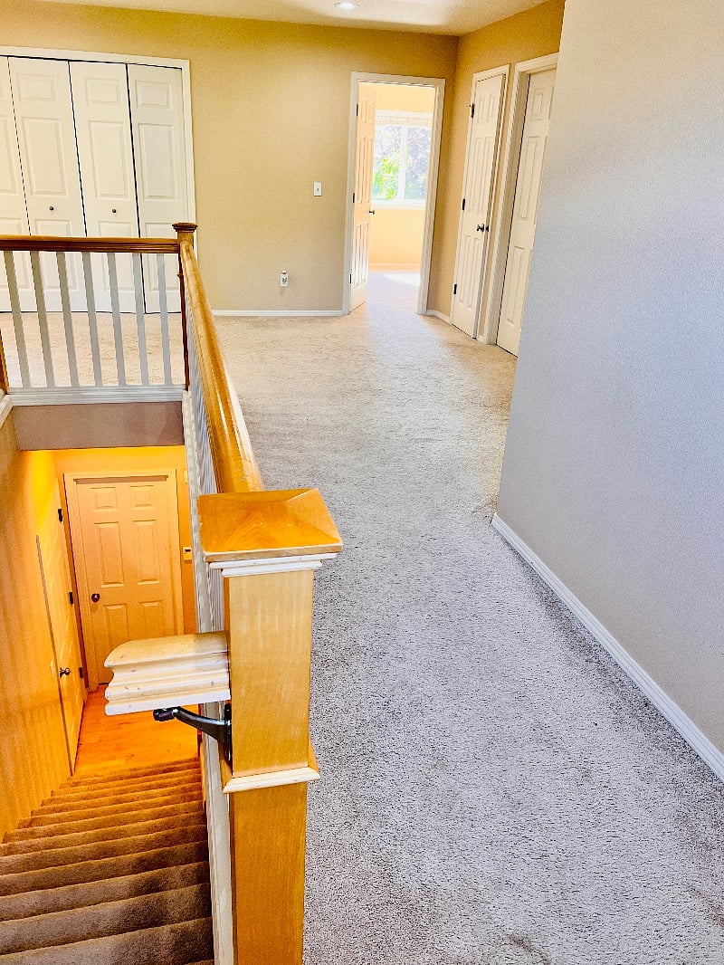 Loft (upstairs)