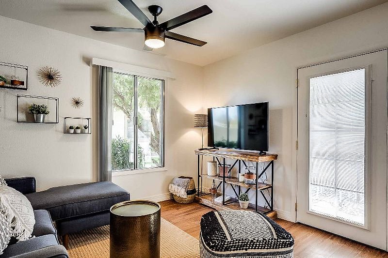 Furnished Finder property 424104_1 photo 11