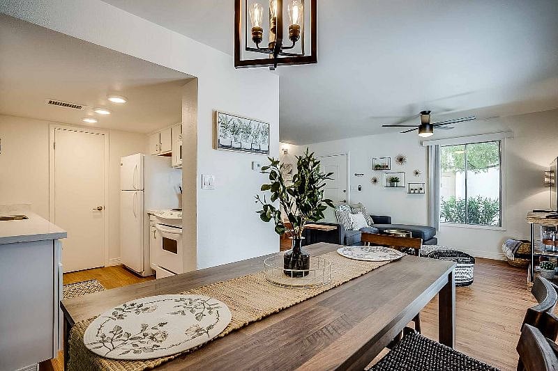 Furnished Finder property 424104_1 photo 14