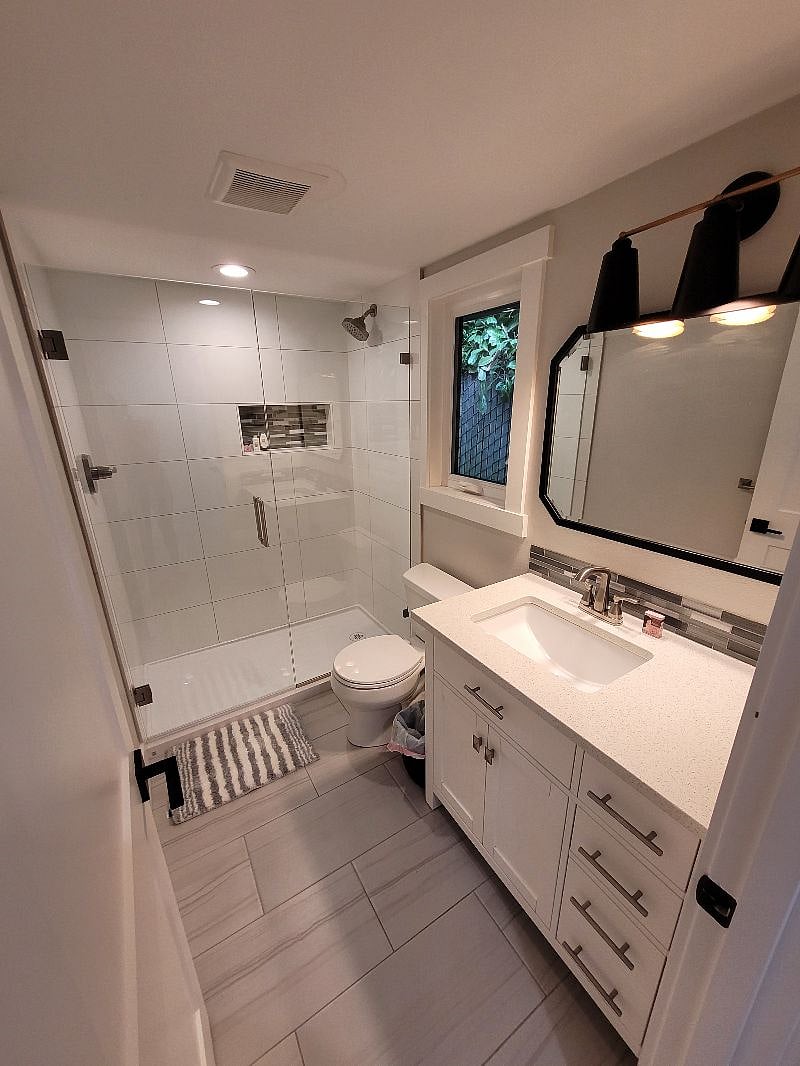 Furnished Finder property 424190_1 photo 3