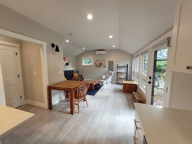 Furnished Finder property 424190_1 photo 6