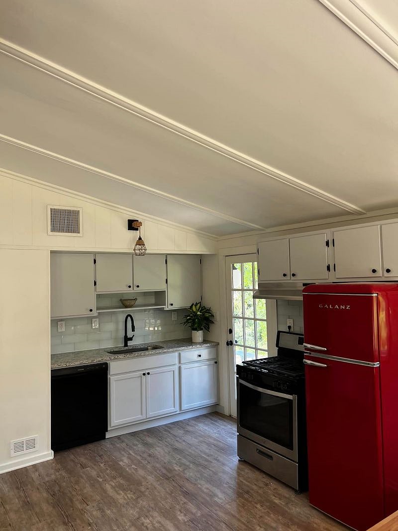 Furnished Finder property 424279_1 photo 10
