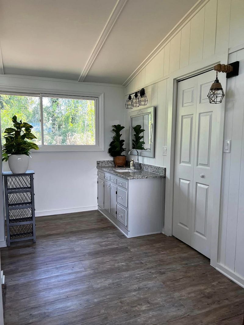 Furnished Finder property 424279_1 photo 17