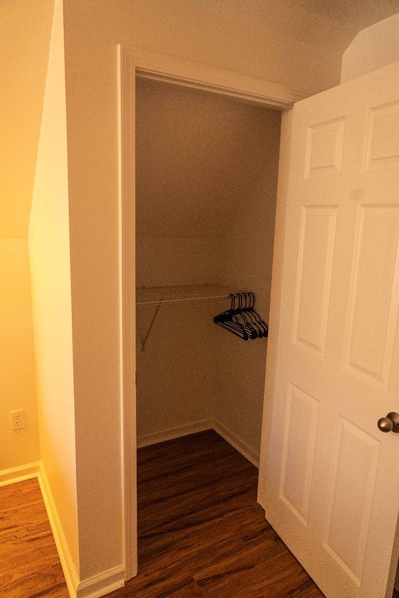 Furnished Finder property 424317_1 photo 33