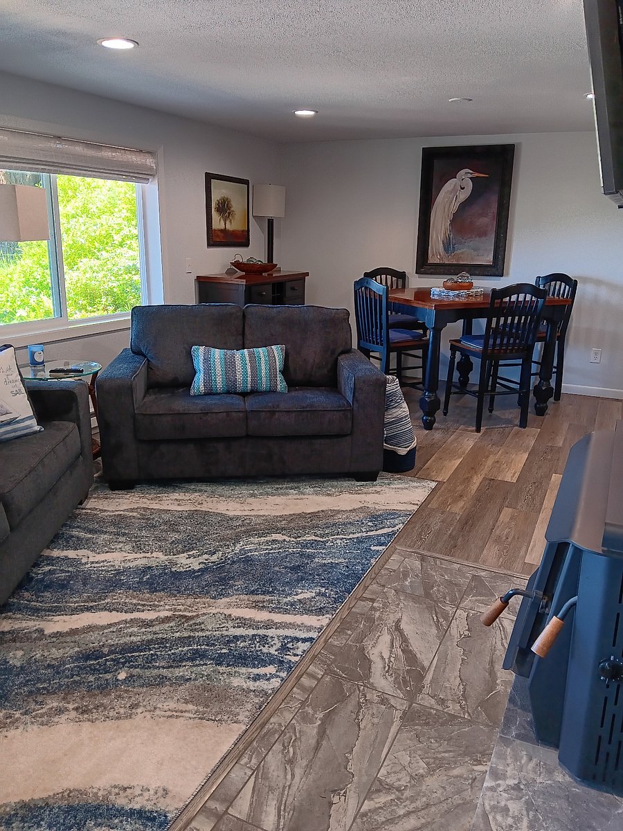 Furnished Finder property 424351_1 photo 3