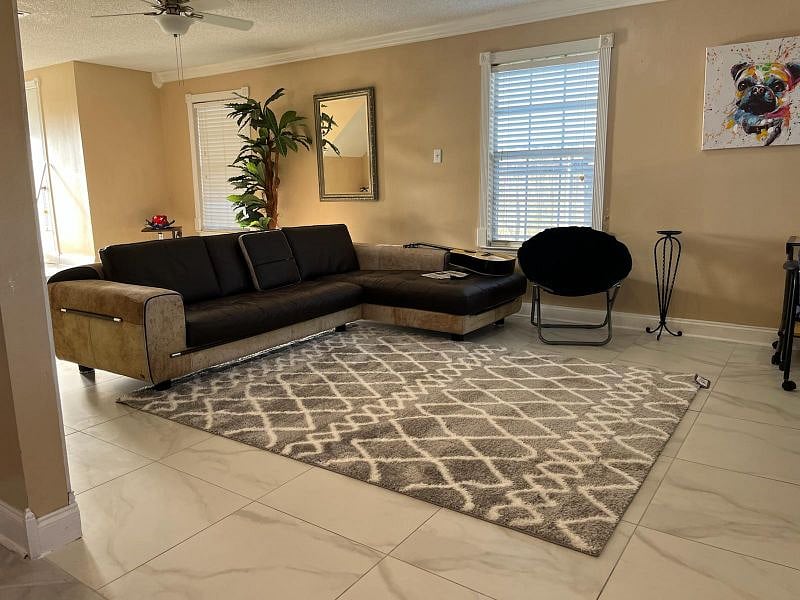 Furnished Finder property 424397_1 photo 3