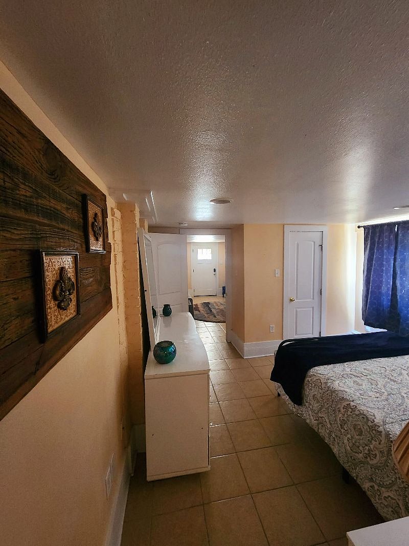 Furnished Finder property 424497_4 photo 3