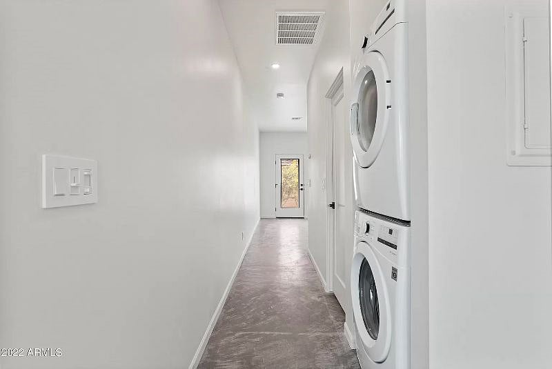 Furnished Finder property 424523_1 photo 3