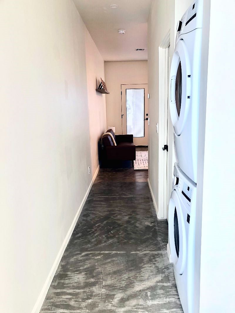 Furnished Finder property 424523_1 photo 12