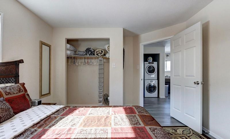 This is for another 1 bedroom on the southside. 