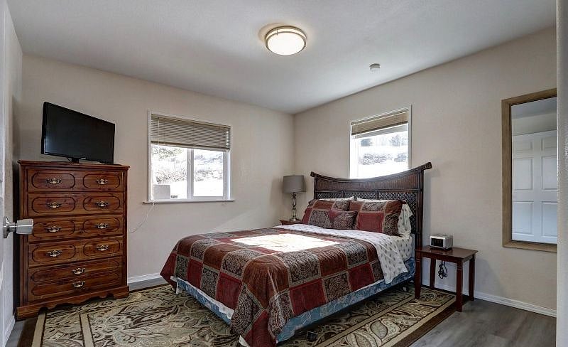 This is for another 1 bedroom on the southside. 
