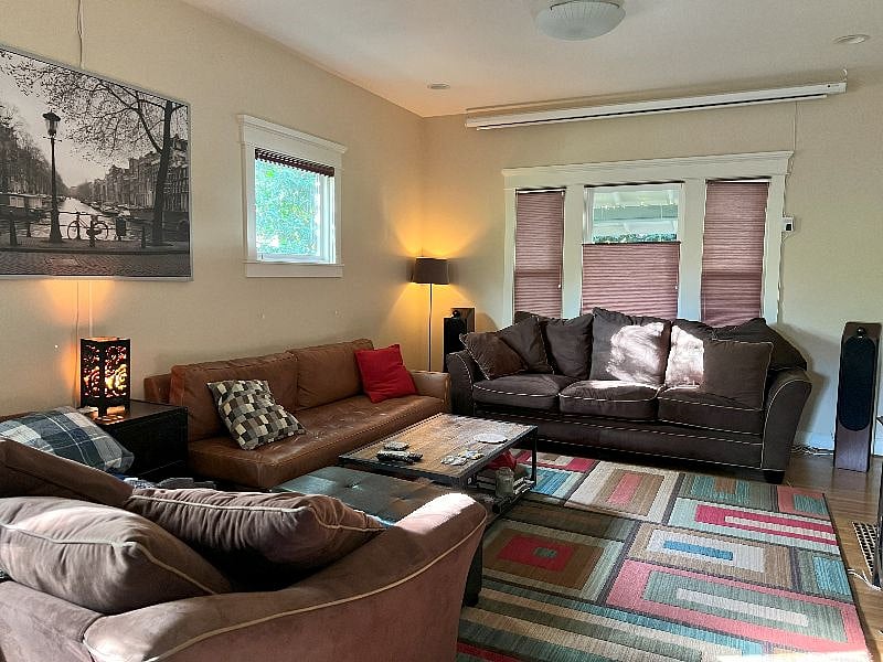 Furnished Finder property 424561_1 photo 12