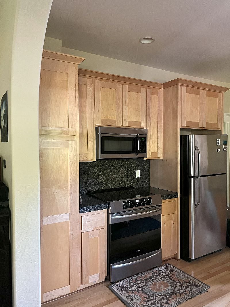 Furnished Finder property 424561_1 photo 16