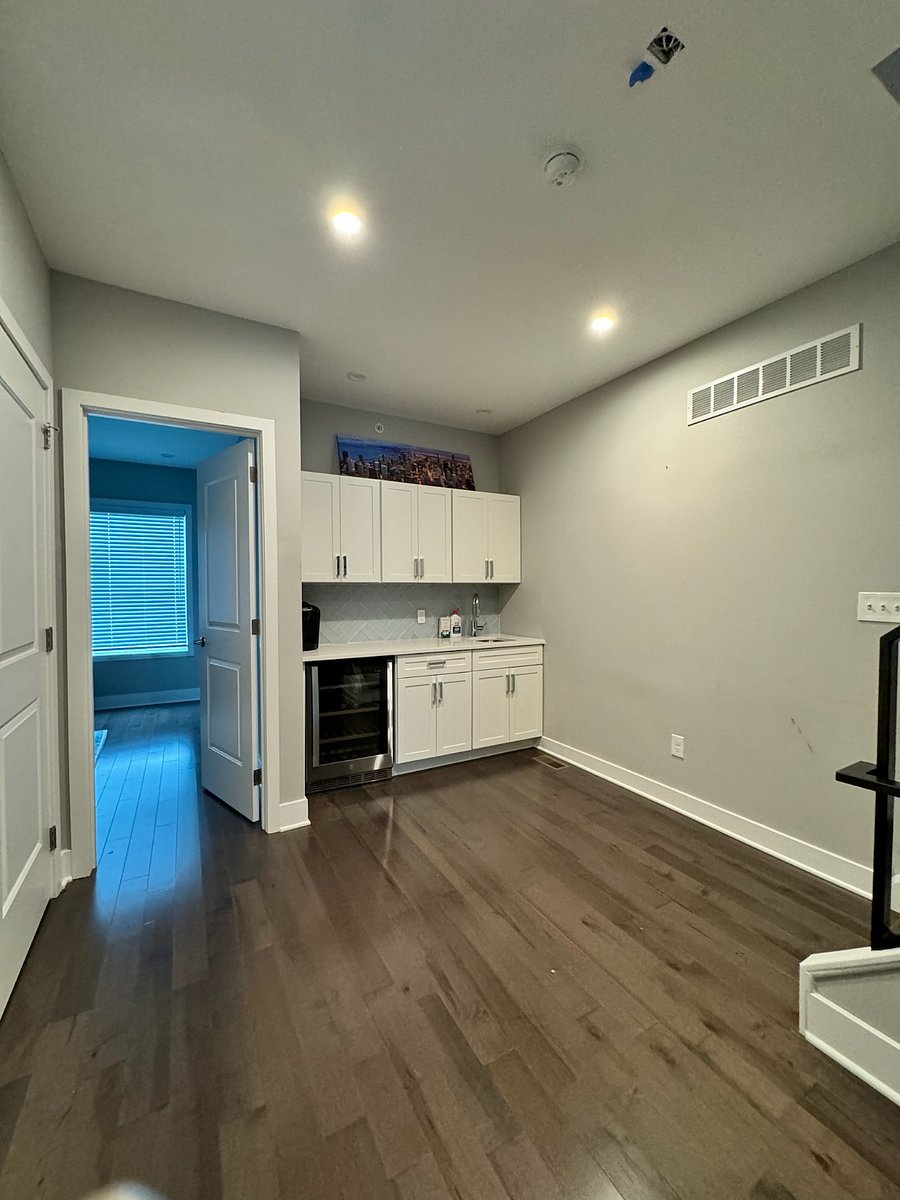 3rd Floor Mini Wet Bar