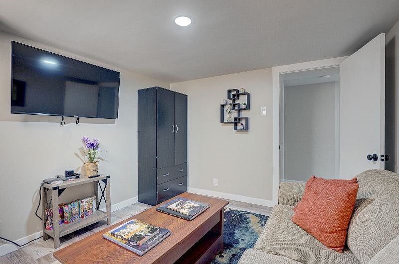 Furnished Finder property 424612_1 photo 7