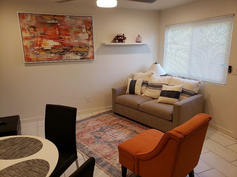 Furnished Finder property 424618_1 photo 3