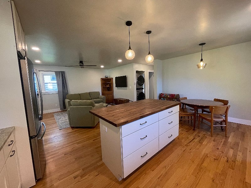 Furnished Finder property 424658_1 photo 3