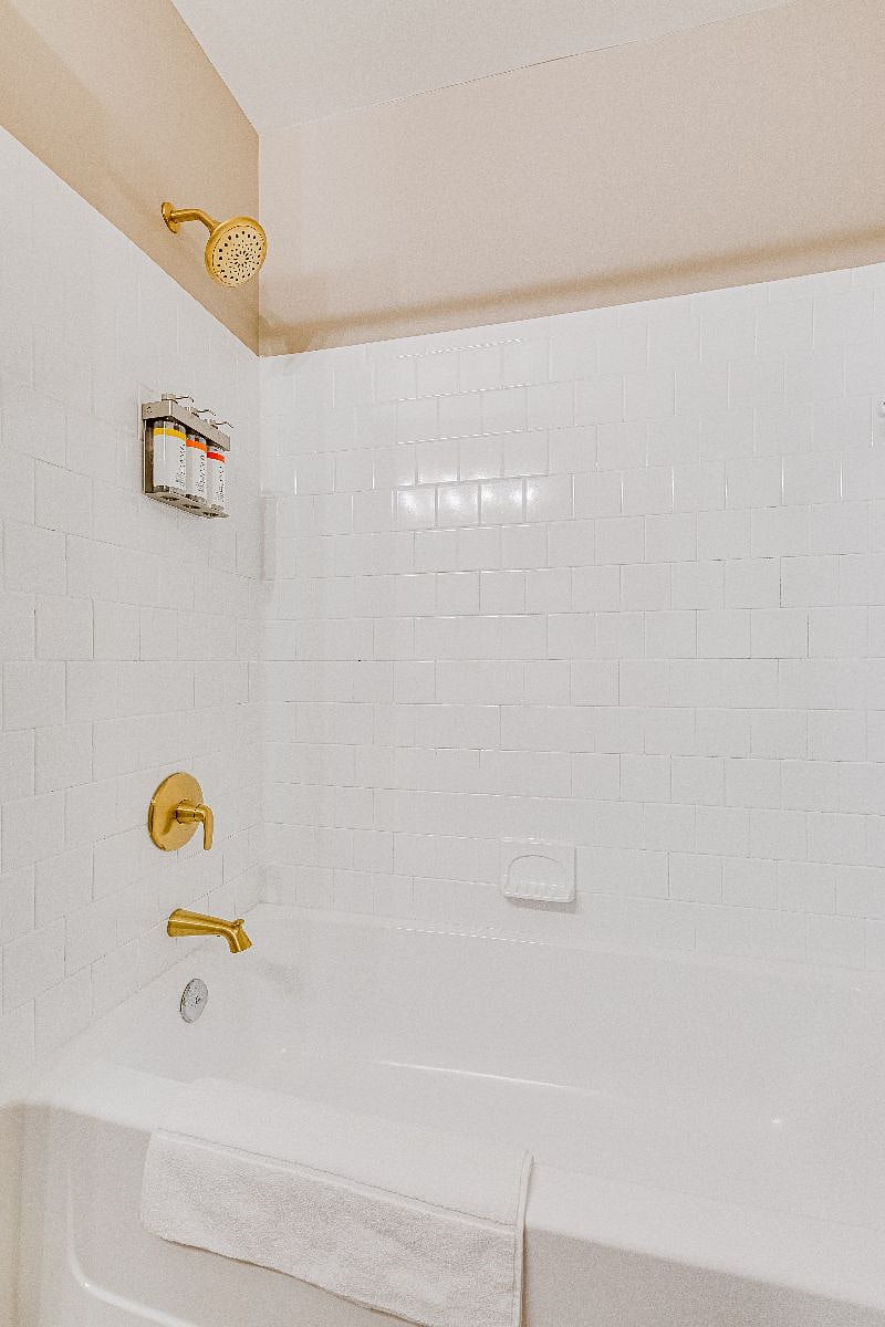 Fully stocked second full bathroom
