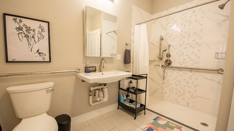 Furnished Finder property 424700_1 photo 10