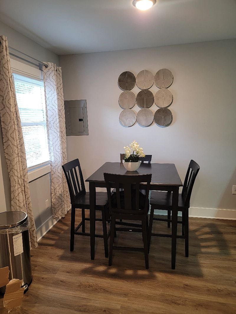Furnished Finder property 424755_1 photo 6