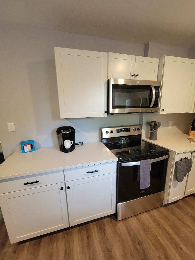 Furnished Finder property 424755_1 photo 12