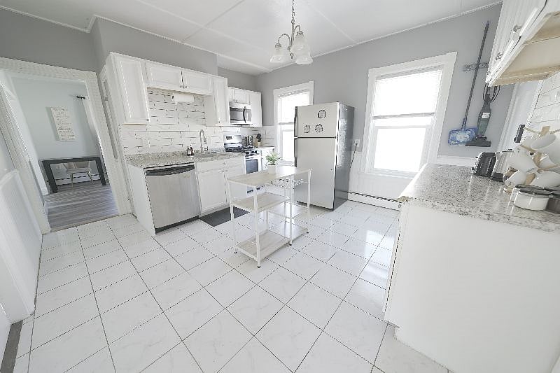 Furnished Finder property 424759_2 photo 4