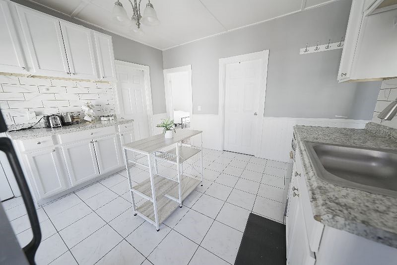 Furnished Finder property 424759_2 photo 5