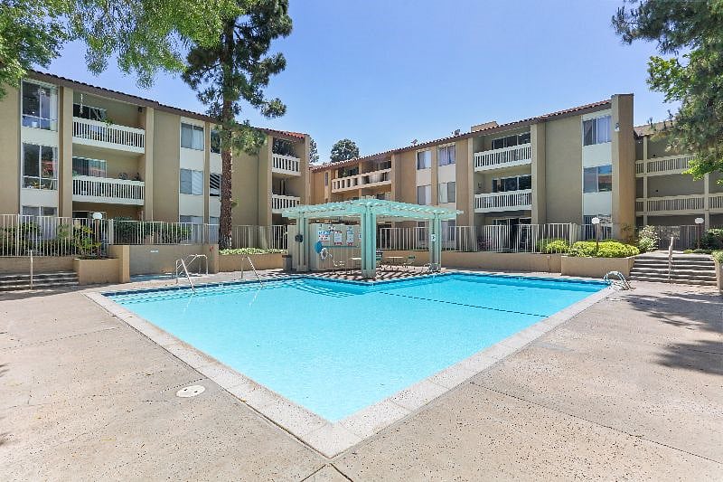 Furnished Finder property 424769_1 photo 28