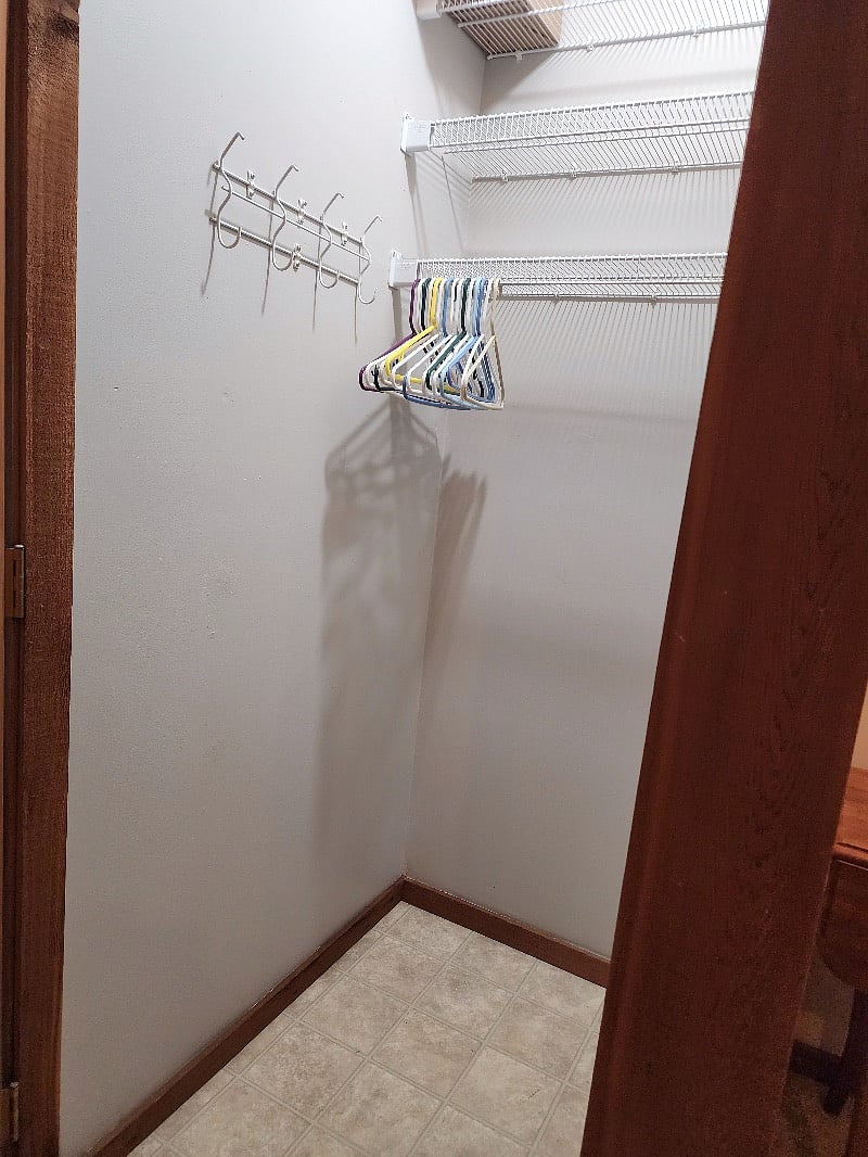 Hanging closet space