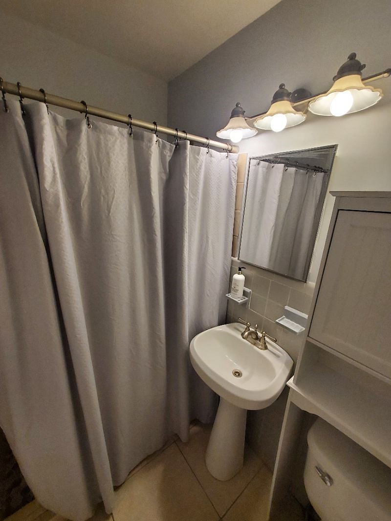 Furnished Finder property 424858_1 photo 18