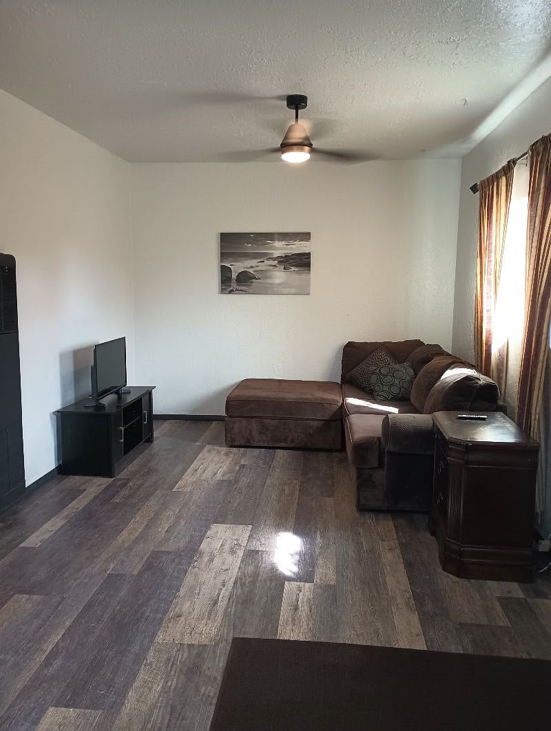 Furnished Finder property 424910_1 photo 3