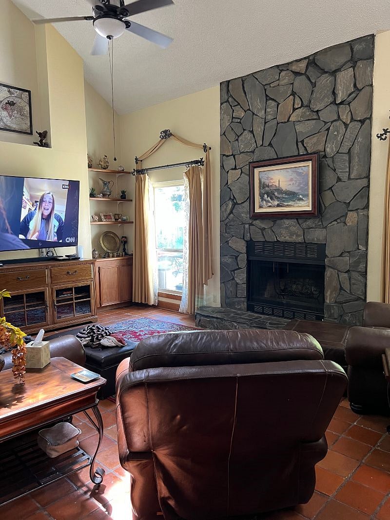 Furnished Finder property 424938_1 photo 5