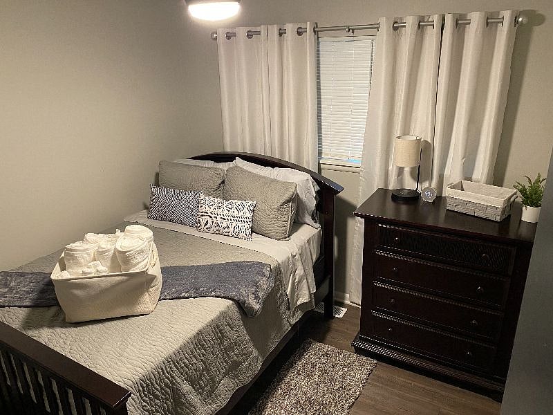 Furnished Finder property 425003_1 photo 14