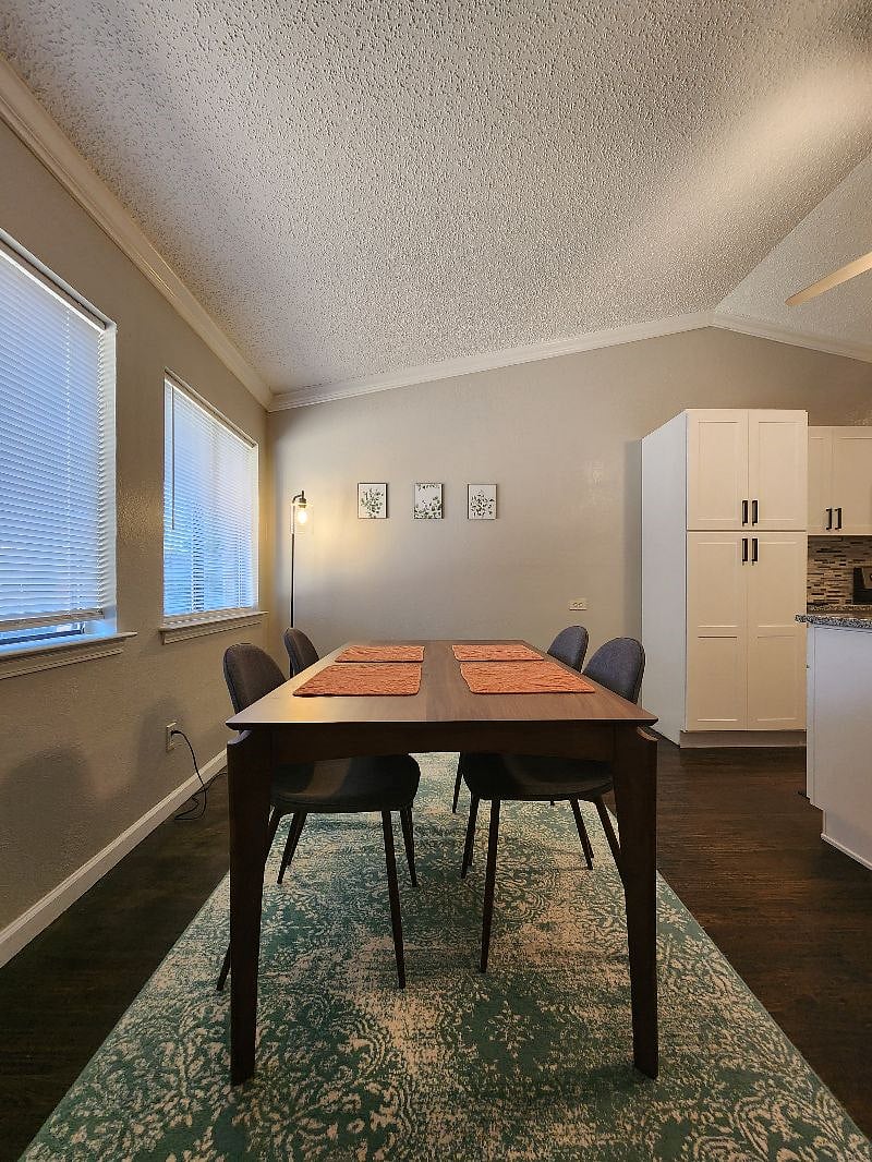 Furnished Finder property 425011_1 photo 6