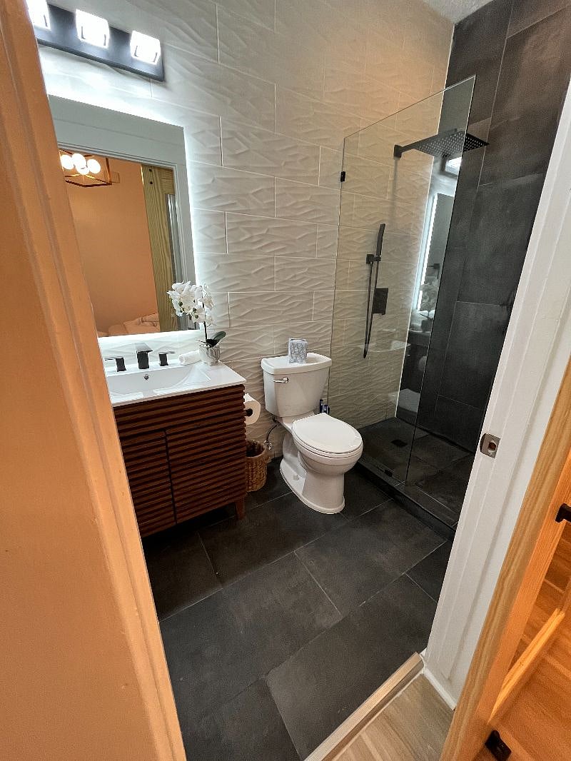 Furnished Finder property 425037_1 photo 18