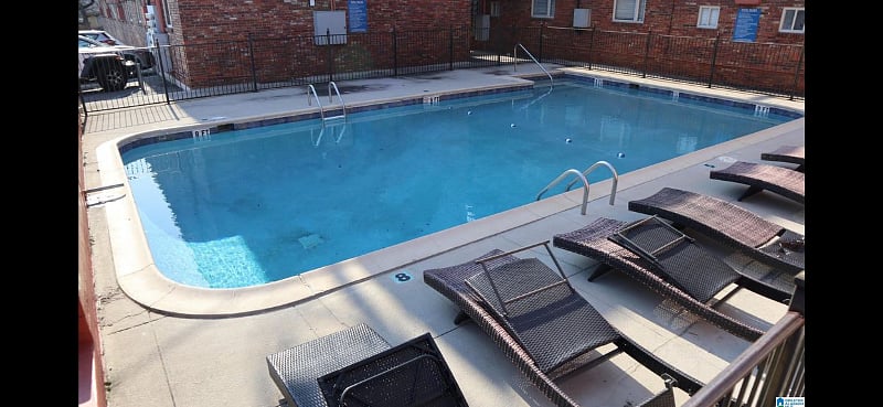 Furnished Finder property 425044_1 photo 18