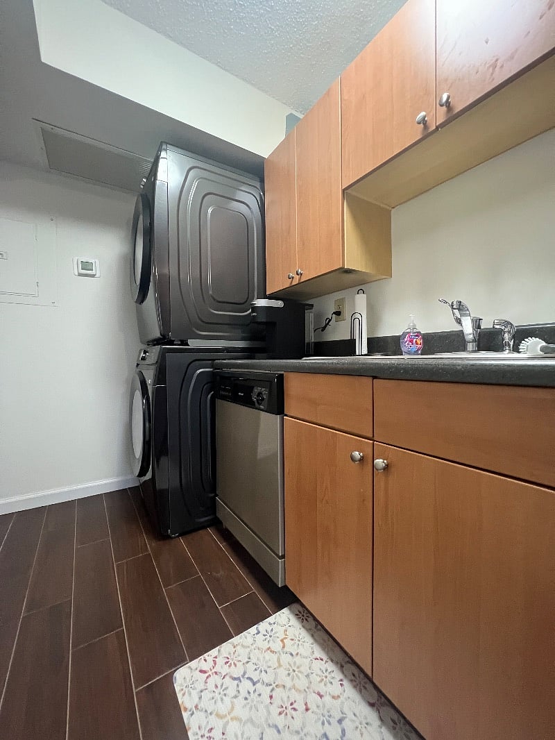 Furnished Finder property 425044_1 photo 9