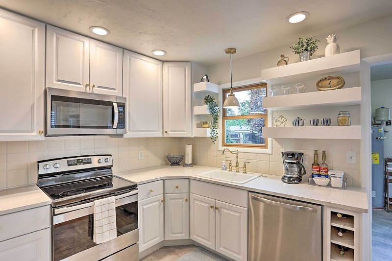 Furnished Finder property 425063_1 photo 8