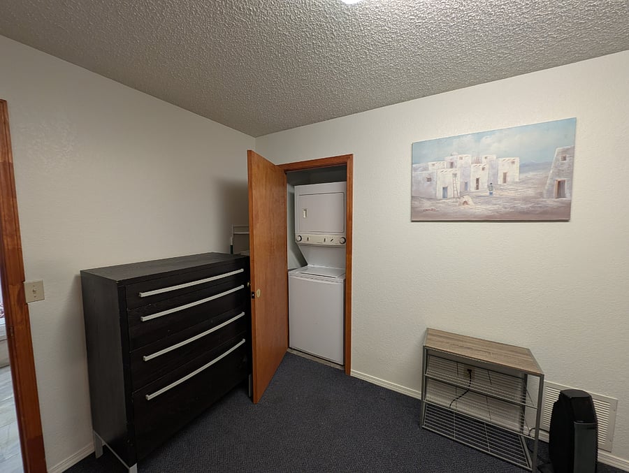 Furnished Finder property 425074_1 photo 17