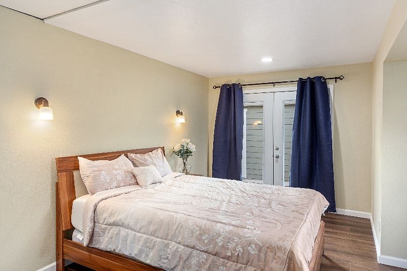 Furnished Finder property 425099_1 photo 16