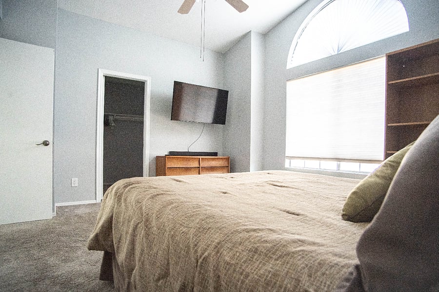 Furnished Finder property 425120_1 photo 8